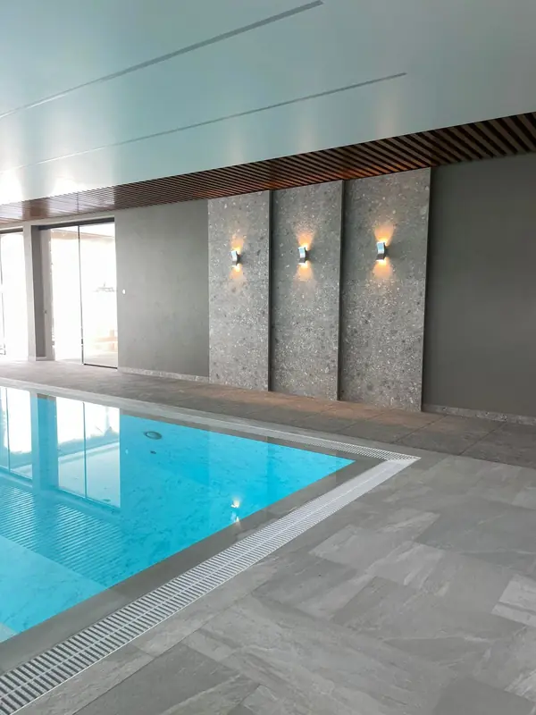 Бассейн Новороссийск, бетон и лайнер ПВХ