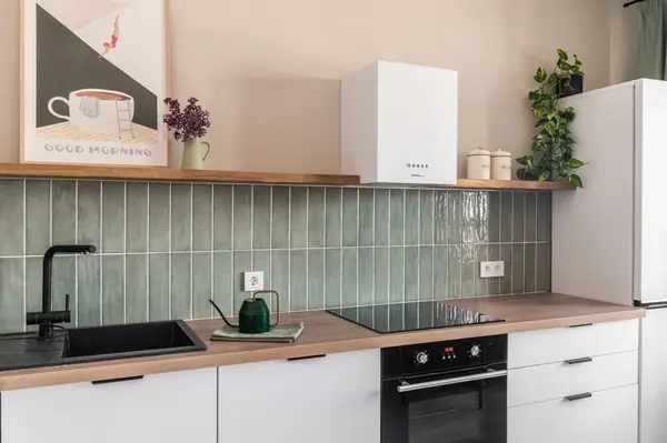 Аквилон Залив