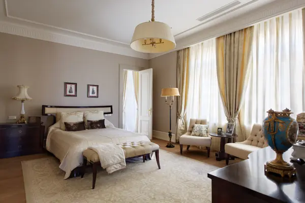 Интерьер дома в посёлке Монолит