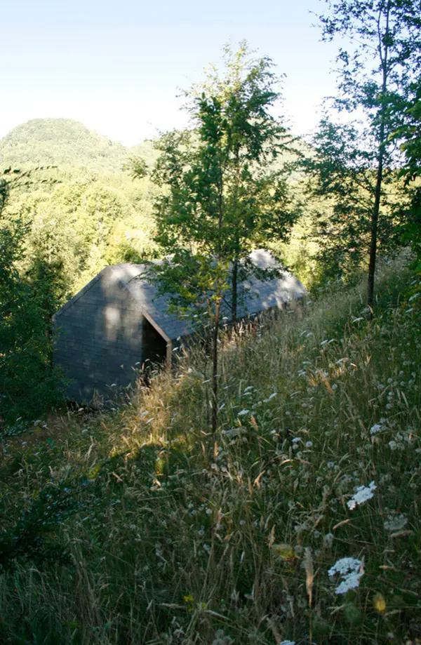 Современный дом с панорамным остеклением