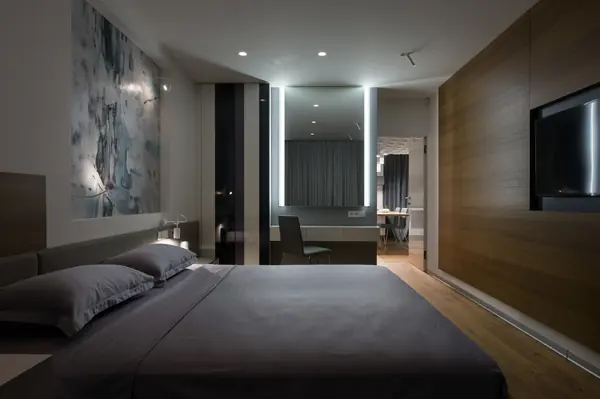 Город вверх ногами