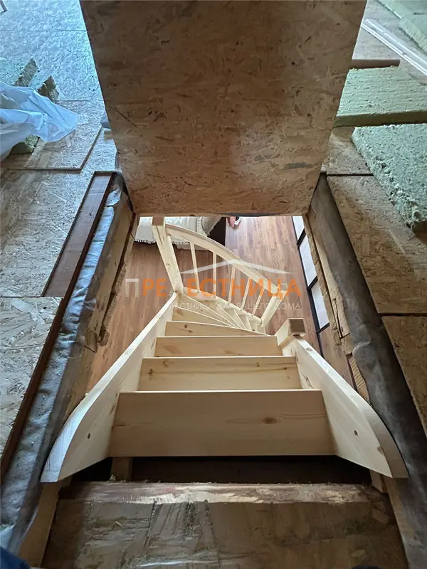 Готовая деревянная лестница ЛС-91М