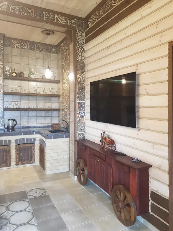 Банкетная для гостей в загородном доме(фото)