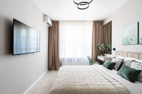 Аквилон Залив