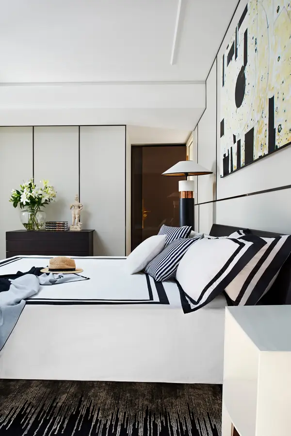 The Luxurious Caroline Chen Apartment