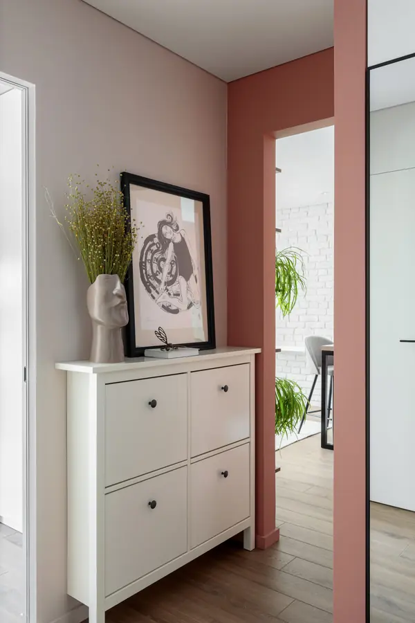 Simple and clean one bedroom apartment