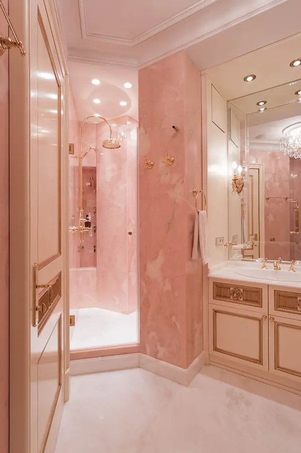 Дворцовая классика в городской квартире