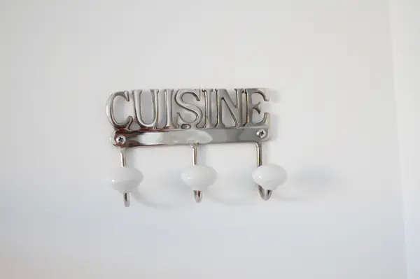 Однокомнатная квартира 40 м² (раздельная комната)