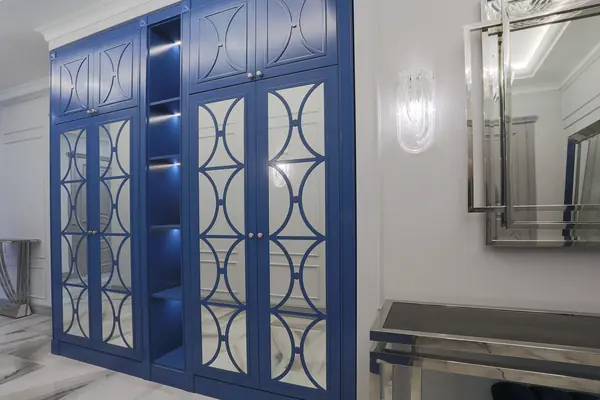 Интерьерная фотосъемка трехкомнатной квартиры на Крестовском