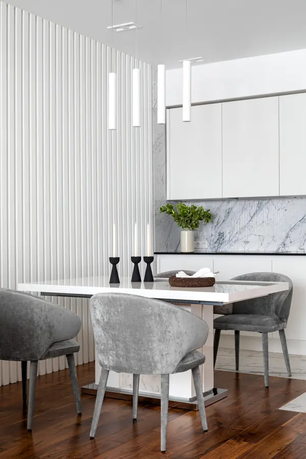 Квартира с панорамным видом на набережную Исети