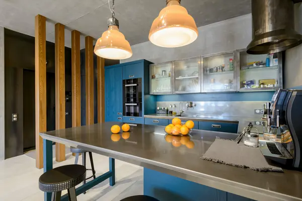 ВДВОЁМ С КОТОМ