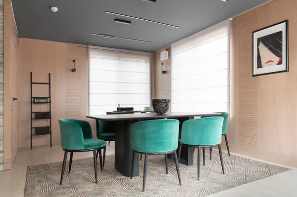 Офис в Селивёрстовом переулке