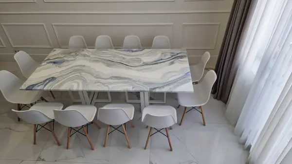 Обеденный стол "Новогодний"