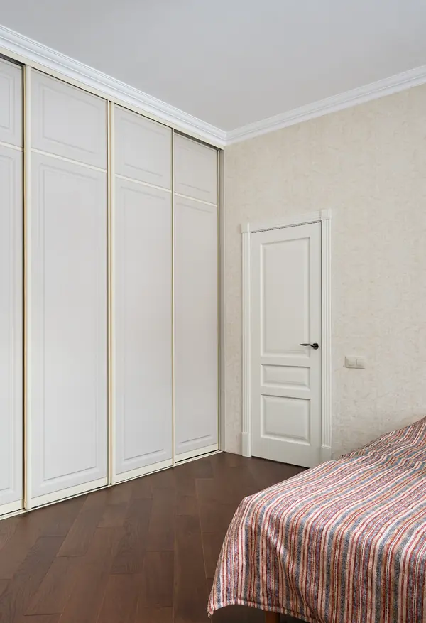 Стимул Ral 9010 в загородном доме