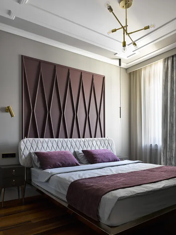 Современная московская квартира с предметами мебели mid-century