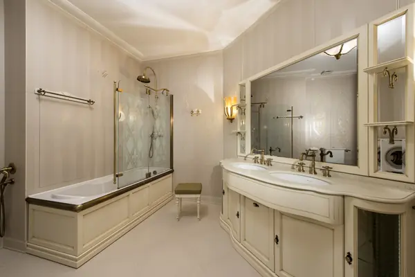 Квартира у метро "Университет" в ЖК "Доминион", Москва