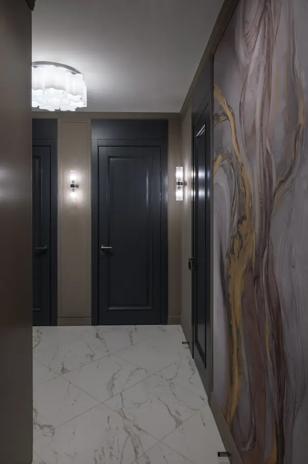 Строгая неоклассика для молодой семьи