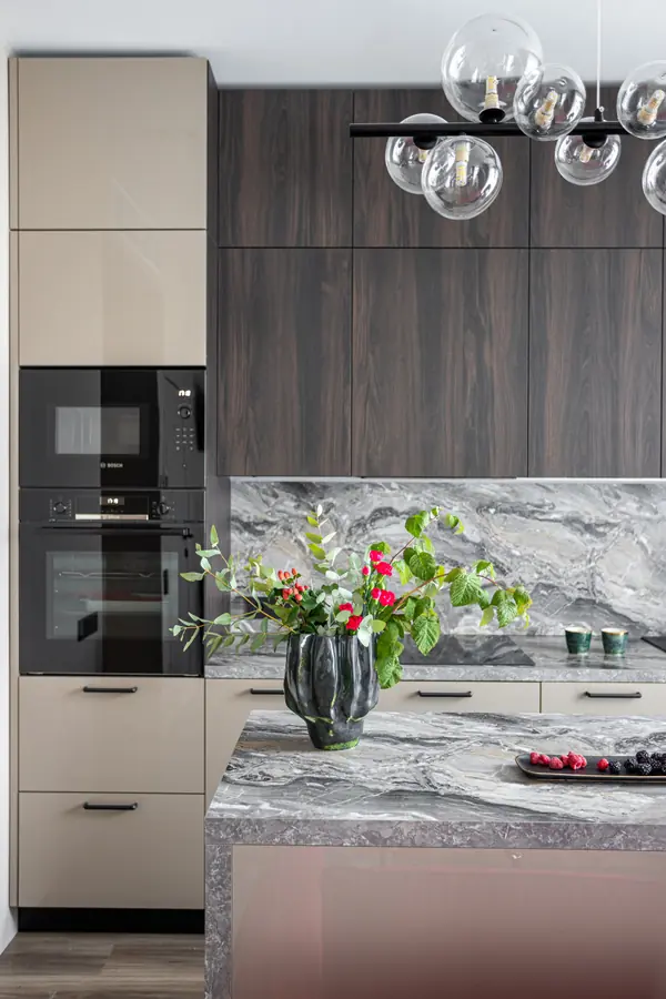 Зона кухни в Клубном доме «Sinatra»