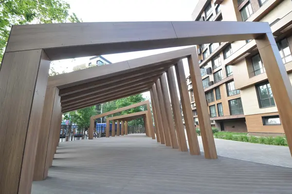 БЕСЕДКА. ЖК ОЛИМПИЙСКАЯ ДЕРЕВНЯ. НОВОГОРСК