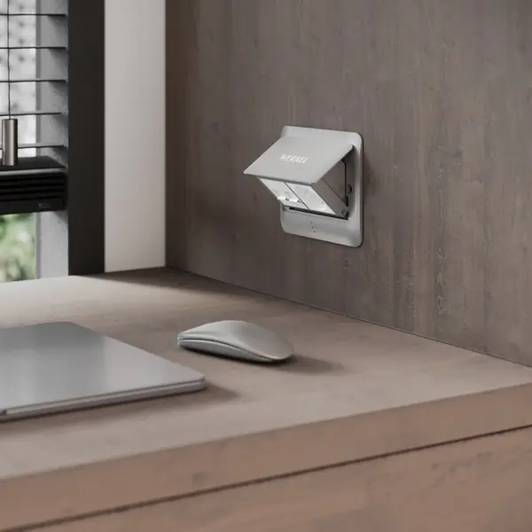 Новинка - выдвижные лючки для розеток!