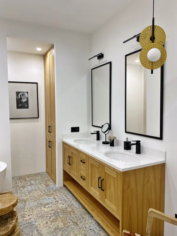 КВАРТИРА НА УЛ. КРЫЛАТСКИЕ ХОЛМЫ, 120 м²