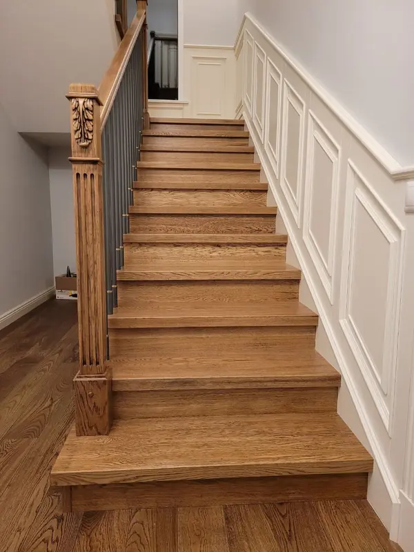 ЛЕСТНИЦЫ ИЗ МАССИВА