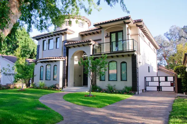 Северный Голливуд - Лос Анджелес. Дом в средиземноморском стиле.