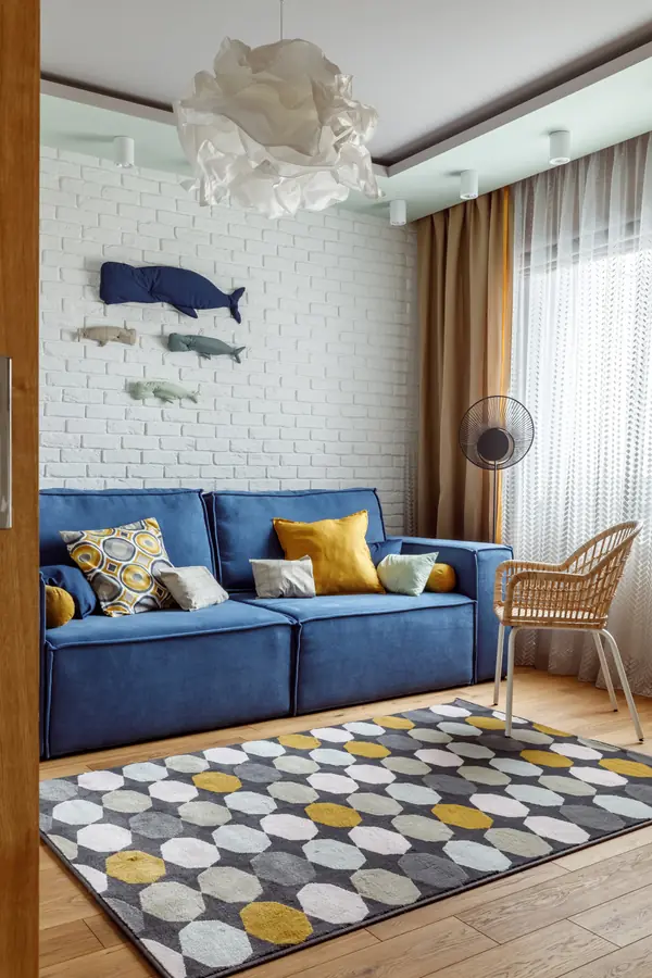 Квартира с фито-стеной и яркими акцентами в Москве