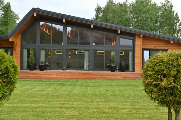 Бассейн и СПА комплекс по технологии фахверк