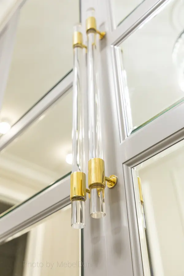 Добротная и умеренная классика на площади 160м2