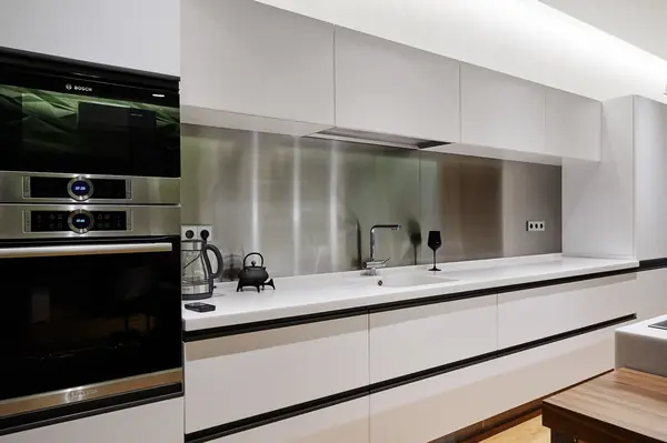 Современная, функциональная, качественная и комфортная кухня