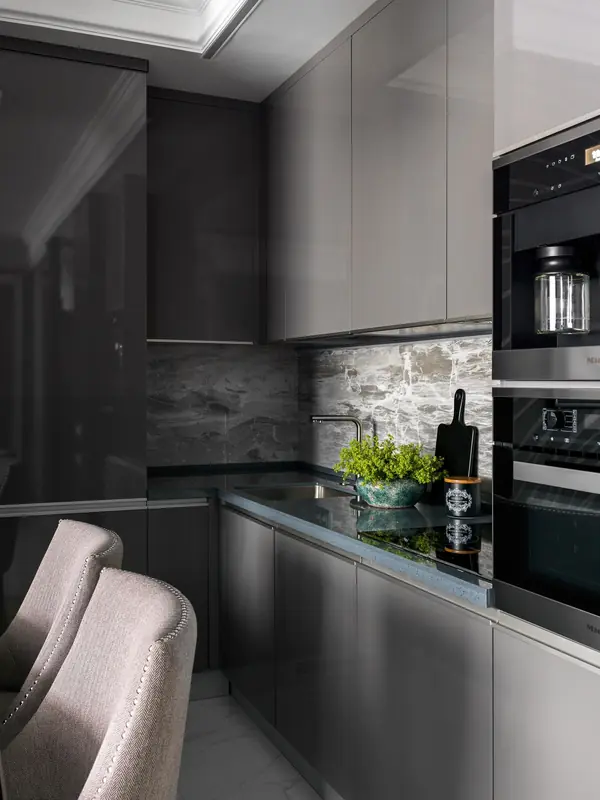 Оттенки Серого