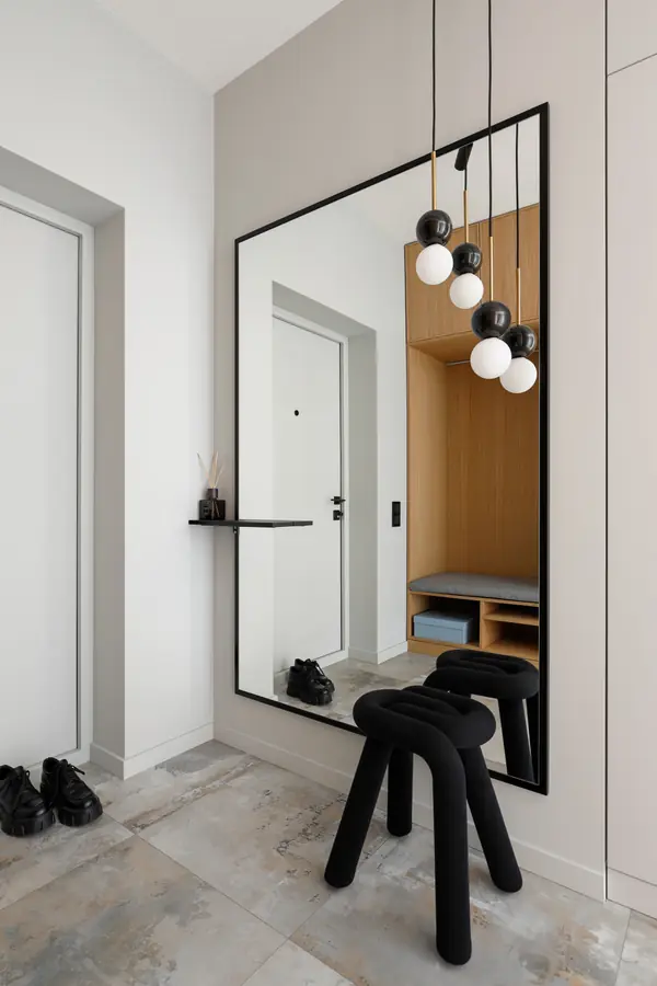 Light midecentury apartment / Квартира с легким флером midcentury