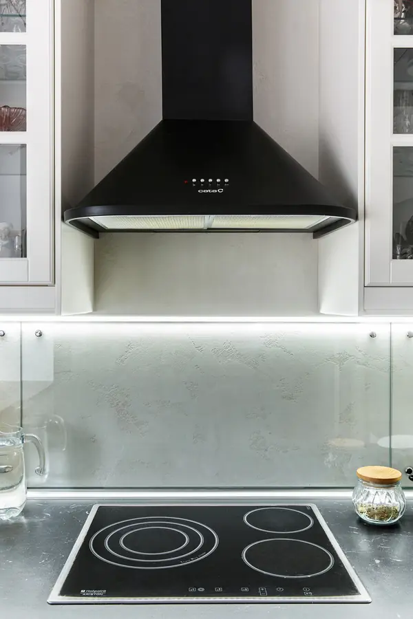 Классическая кухня-гостиная