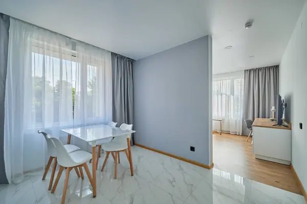 Минималистичные апартаменты евродвушка Avenue