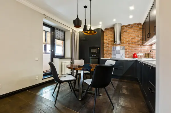 Квартира в стиле лофт. Проект Оксаны Межуевой / ShagallStudio