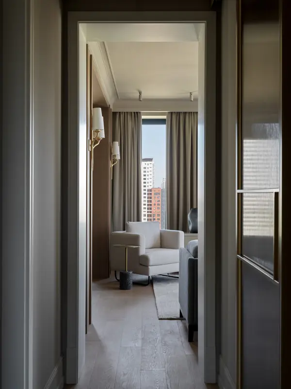 КВАРТИРА С ВИДОМ НА ЖИВОПИСНЫЙ МОСТ_VANDER PARK