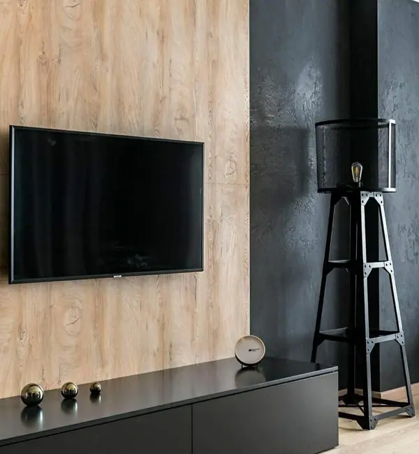 Частная квартира по дизайн проекту с фактурной и матовой штукатуркой