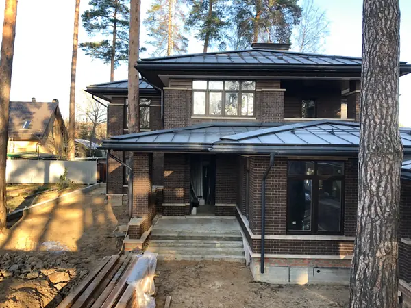 Дом в стиле Ллойда Райта