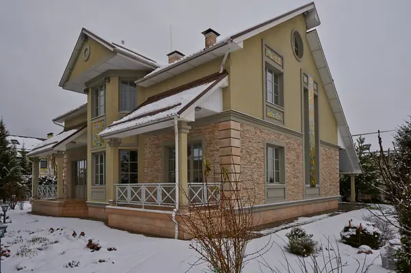 Проектирование и отделка фасада.