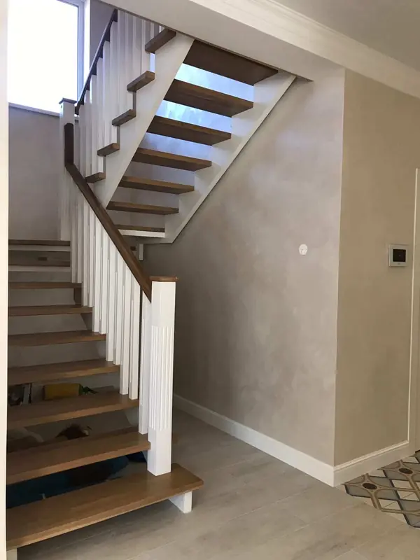 СОЛНЕЧНЫЕ ЛУЧИ