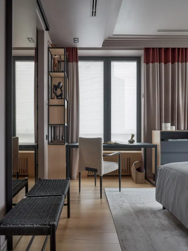 Современный интерьер с фиолетовыми акцентами