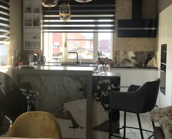 Камень в интерьере для кухни в стиле Лофт