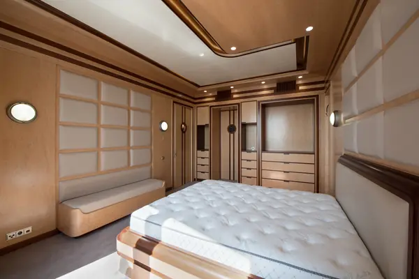 Яхтенный стиль. Элитная мебель