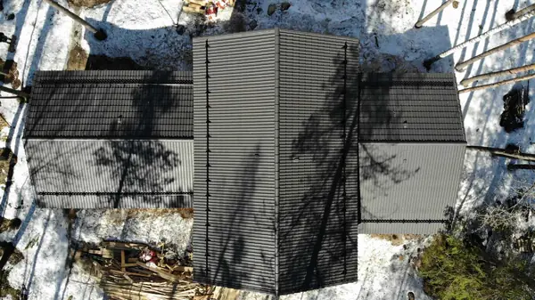 Цементно-песчаная черепица Braas.