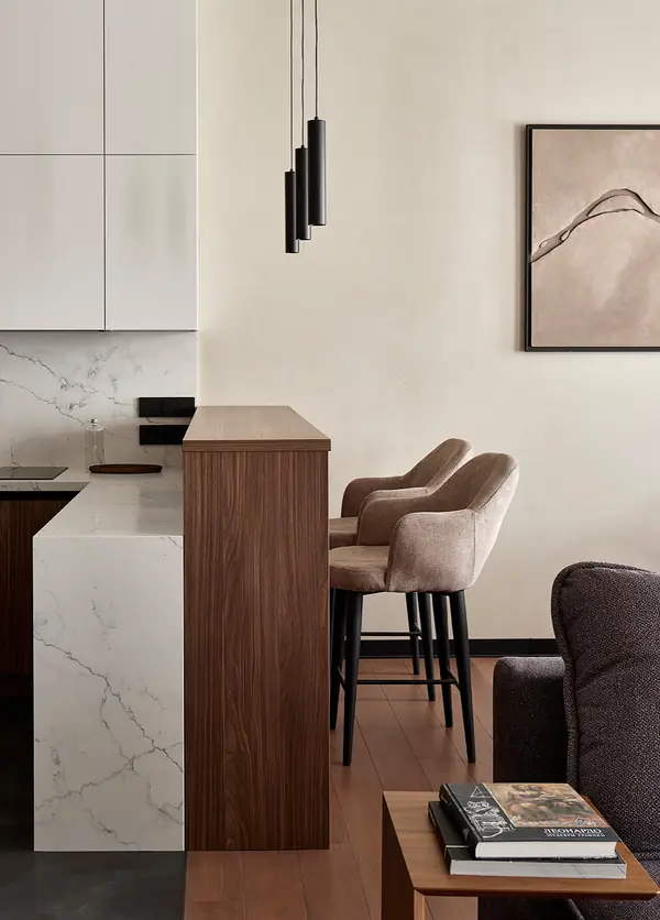 Квартира в доме с золотой аркой