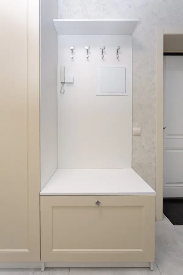 Прихожая в стиле современная классика