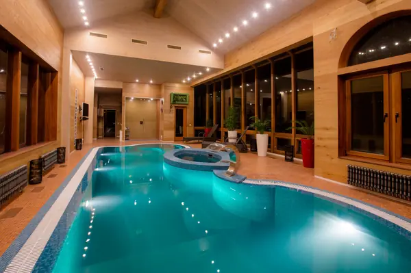 РЕЗИДЕНЦИЯ "ЛАЗУРНЫЙ БЕРЕГ"