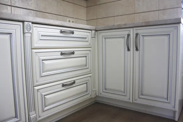 Кухни классика и неоклассика