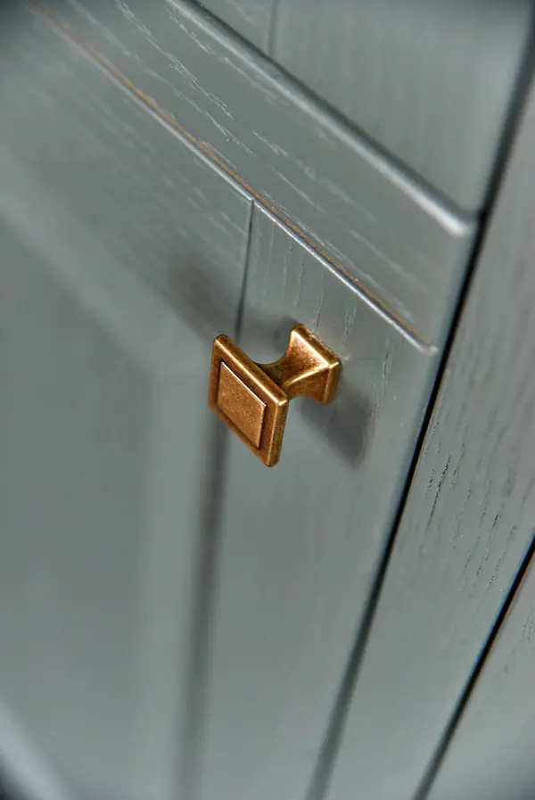 Дом в поселке Британика